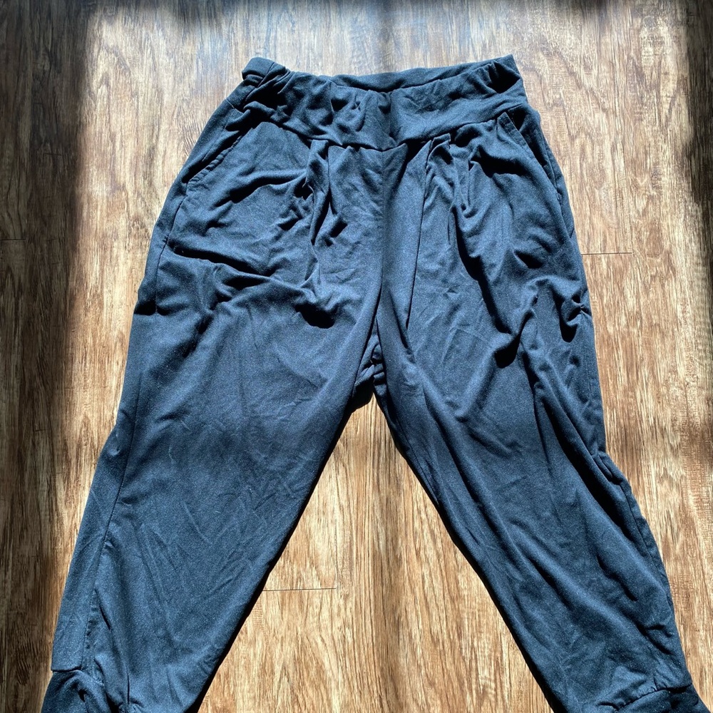 Black lounge pants